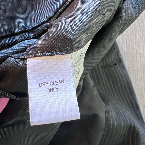 Men’s Versini 100% Wool Pinstripe Blazer Black Color Jacket Sports Coat 43 R - Picture 10 of 10